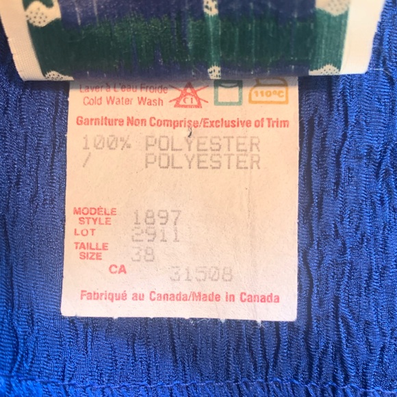 VINTAGE: Made in Canada Blouse - Picture 4 of 6